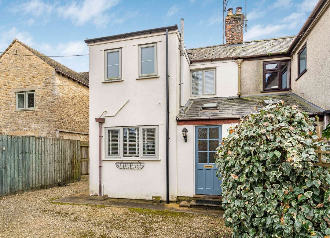 2 bedroom Cottage Sold
