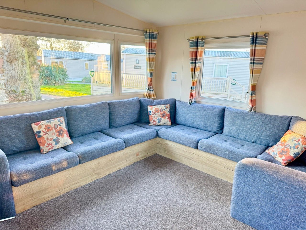 3 bedroom Mobile home For Sale