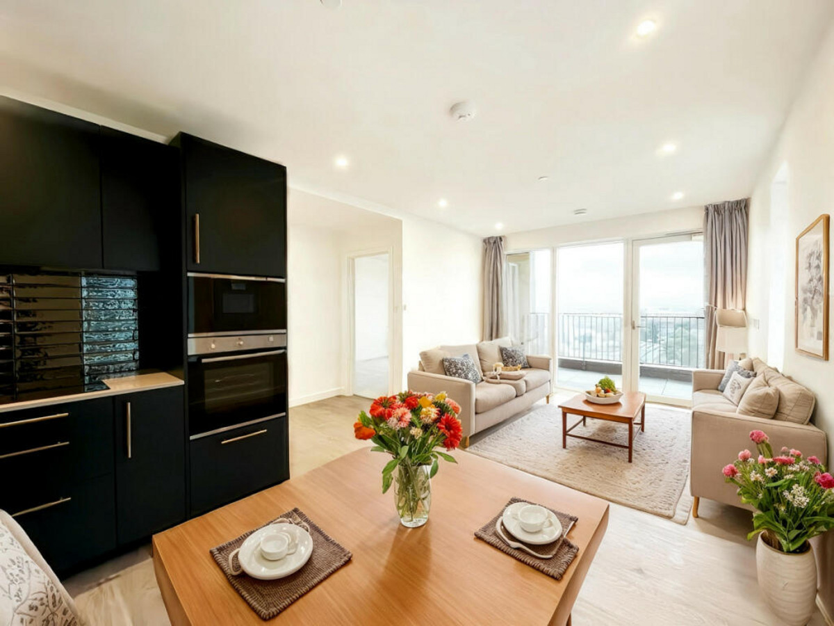 2 bedroom Apartment To Let