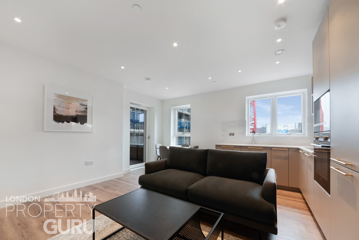 2 bedroom Apartment To Let