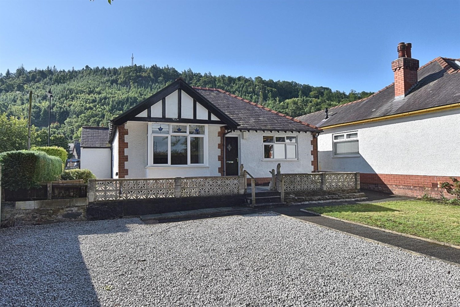 2 bedroom House (unspecified) LSTC