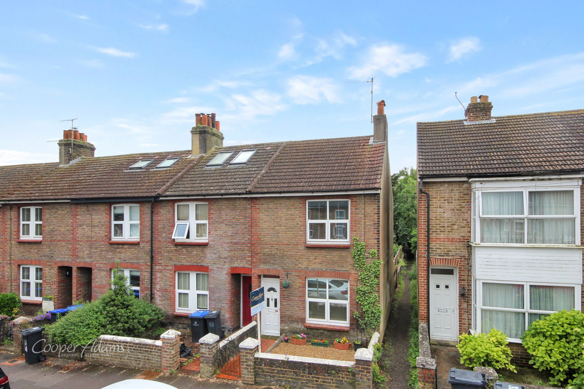 2 bedroom Terraced House Sold