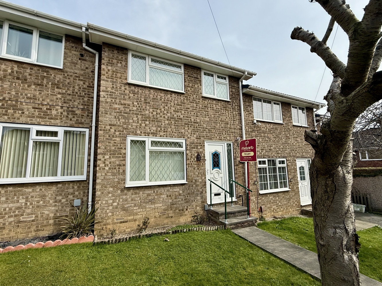 3 bedroom Terraced House To Let