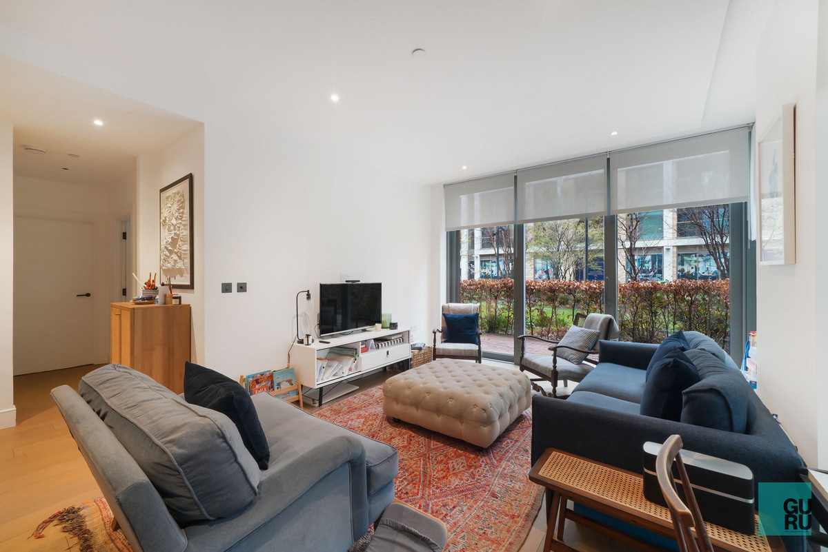 2 bedroom Apartment To Let