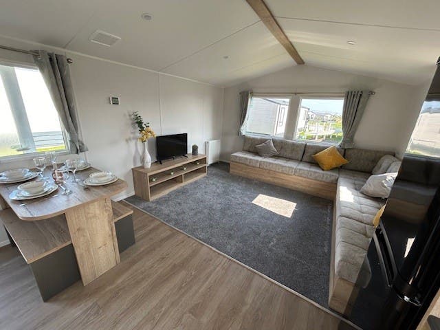 2 bedroom  For Sale