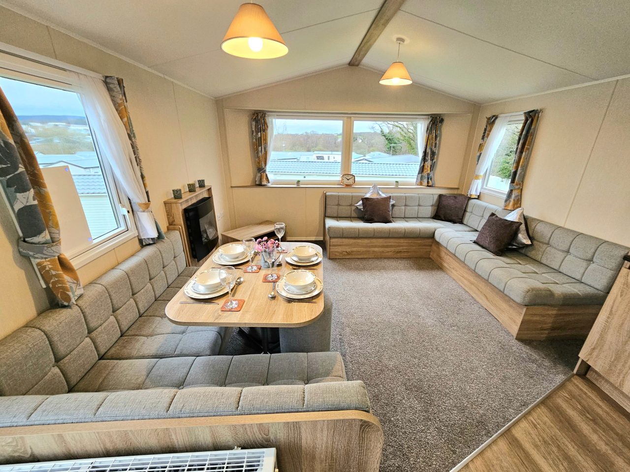 3 bedroom  For Sale