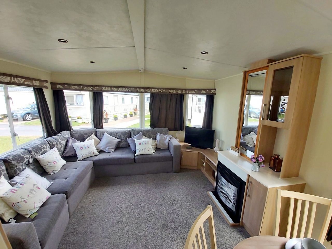3 bedroom  For Sale