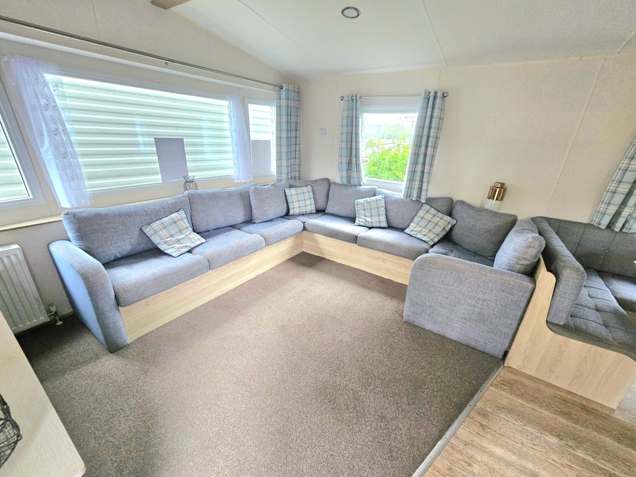 3 bedroom  For Sale