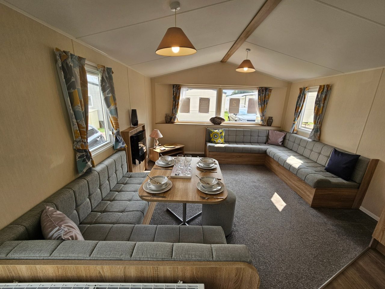 2 bedroom  For Sale