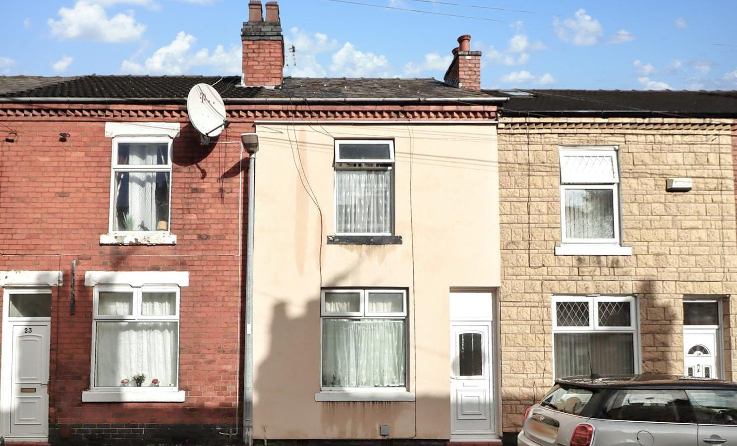 2 bedroom Detached House For Sale