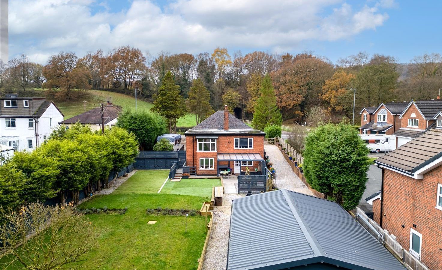 5 bedroom Detached house For Sale