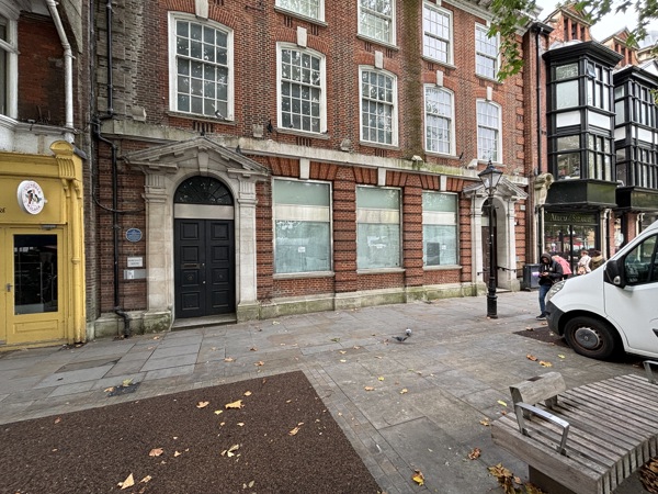 Retail Property (High Street) To Let