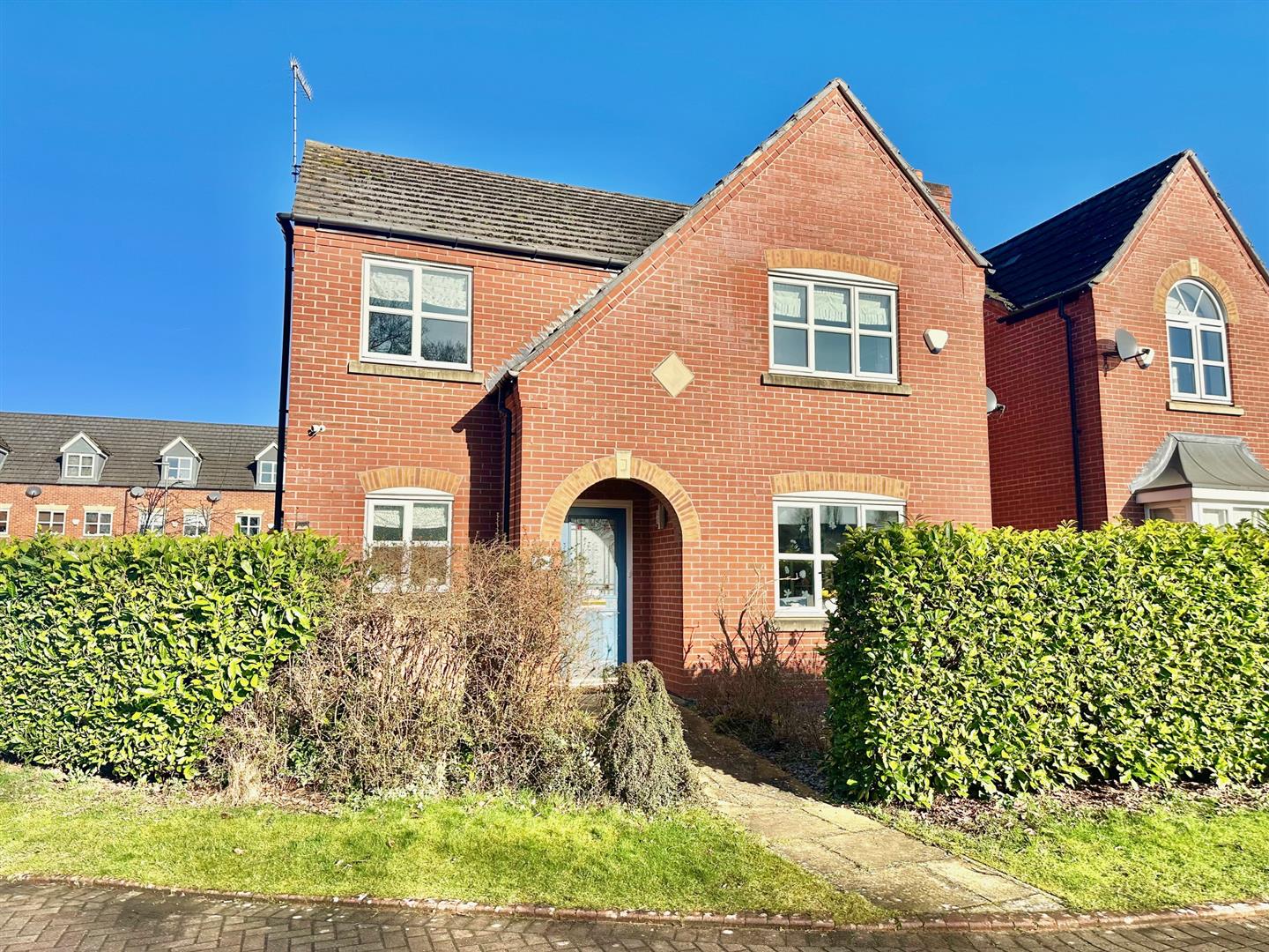 4 bedroom Detached For Sale