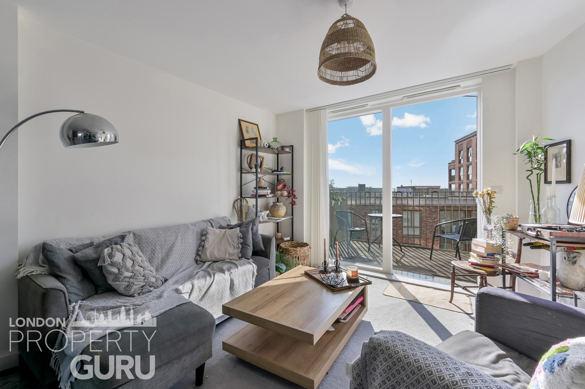 1 bedroom Apartment To Let