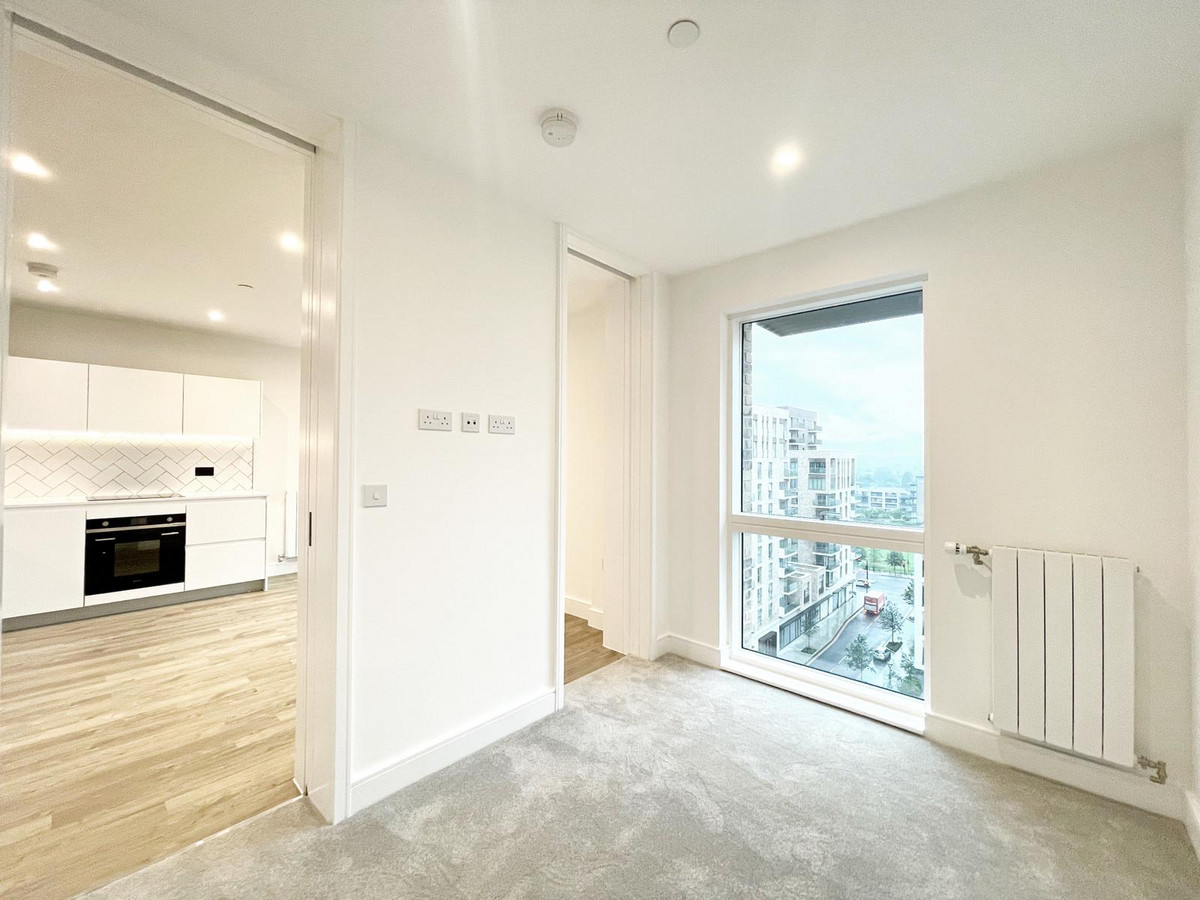 1 bedroom Studio flat To Let