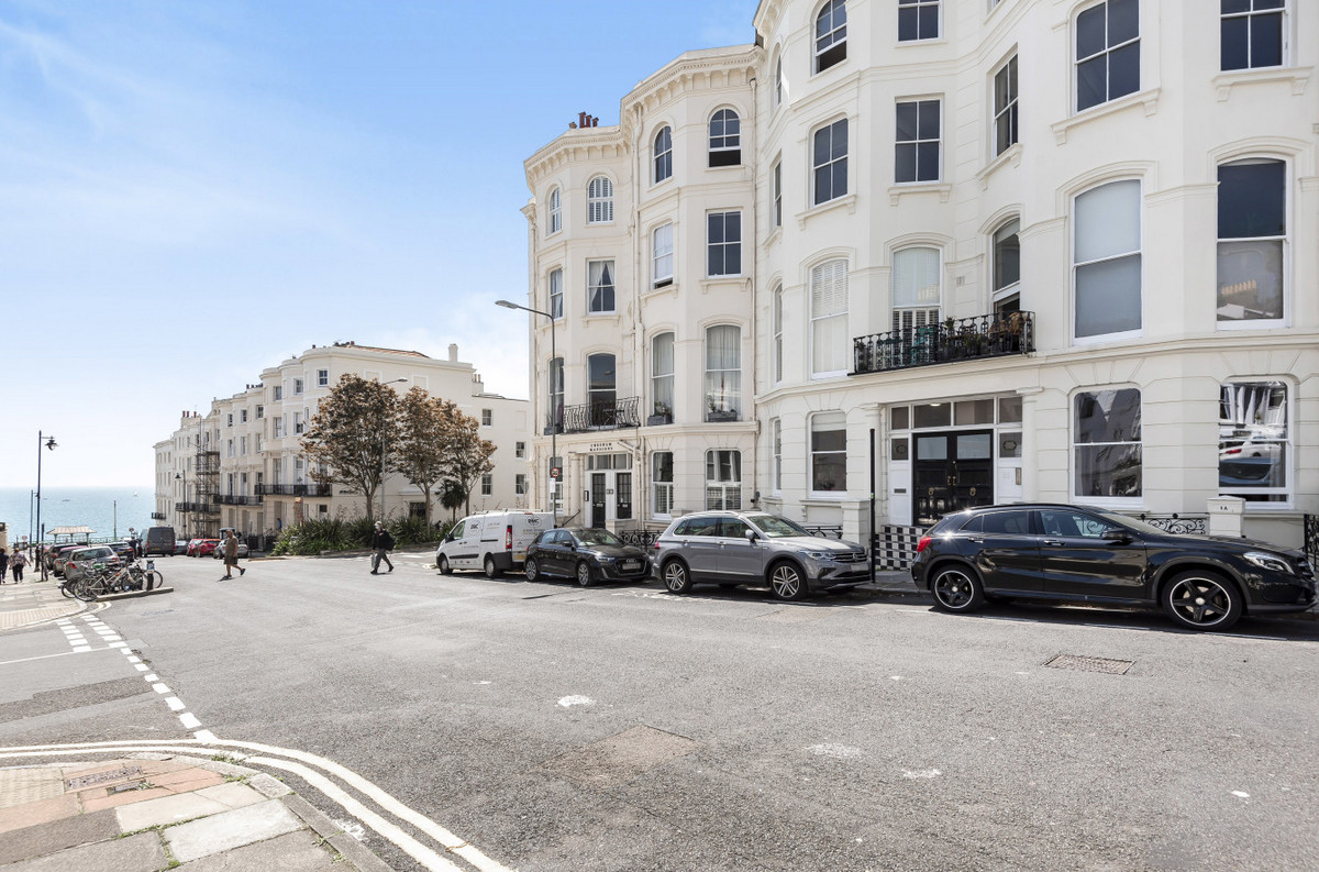 3 bedroom Apartment Sold