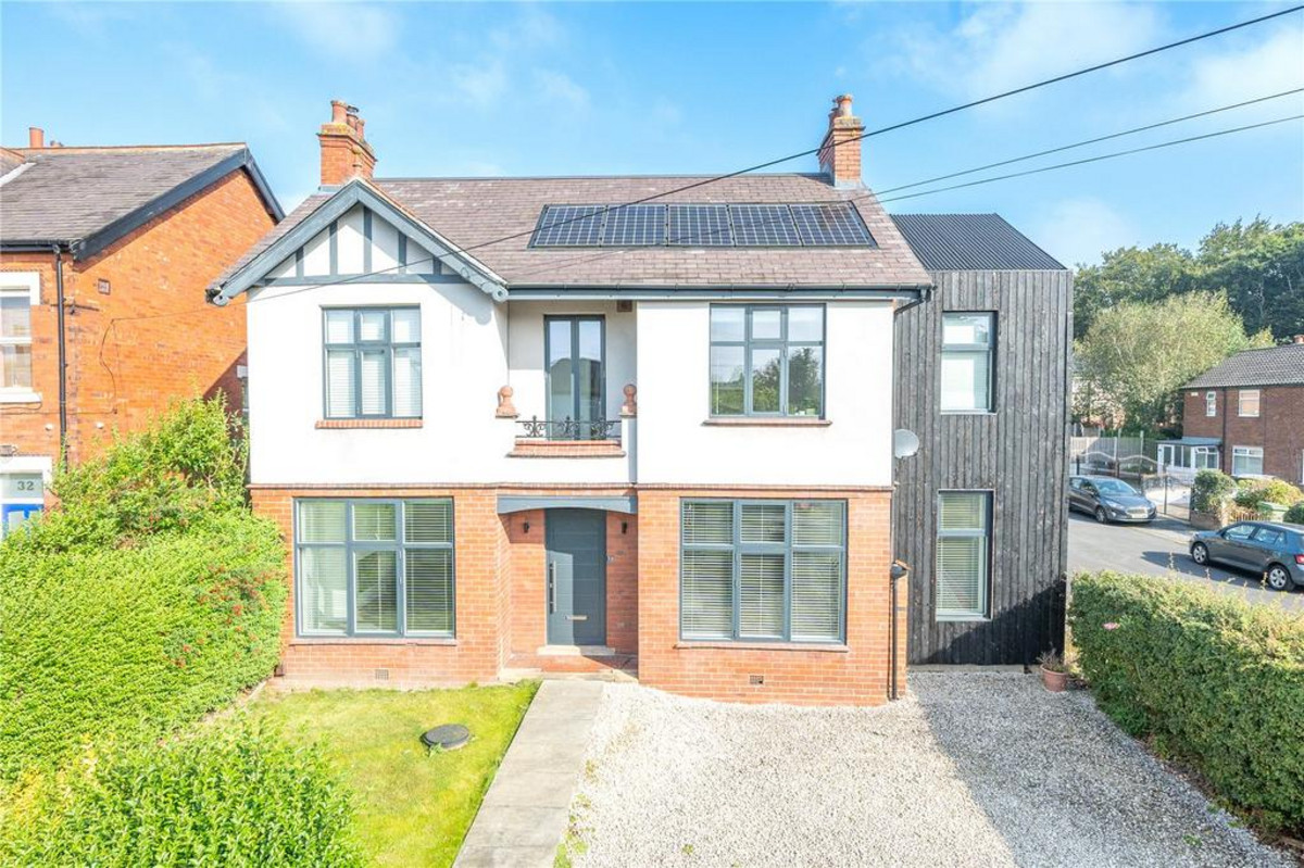 5 bedroom  For Sale