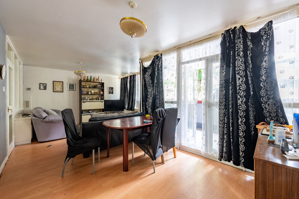 4 bedroom Terraced House Sold
