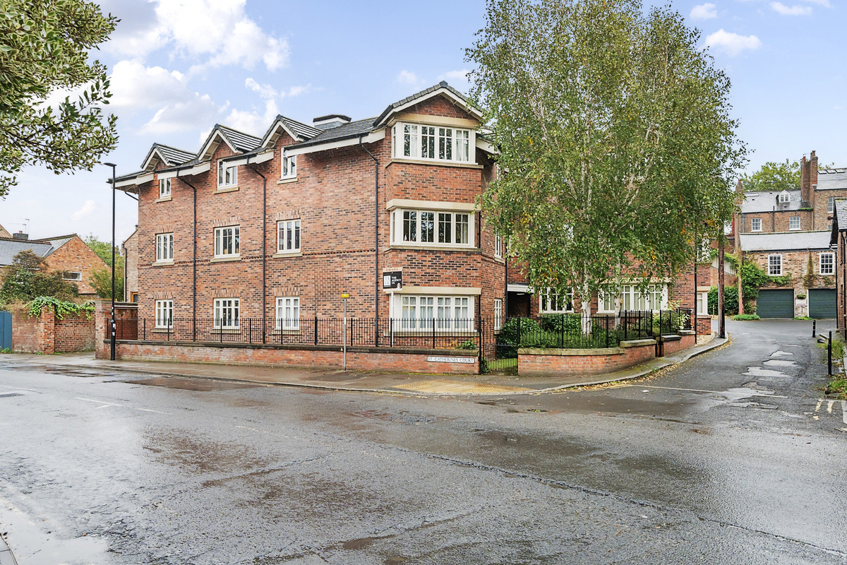 2 bedroom Terraced House Sold