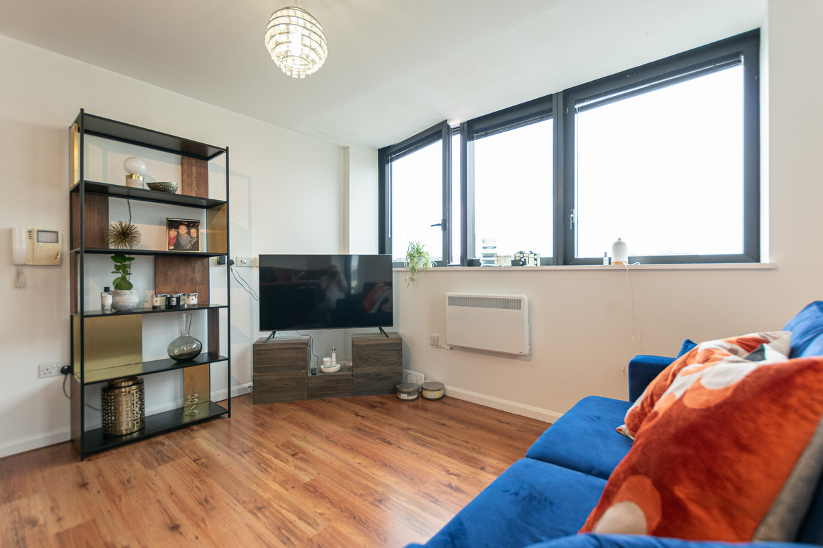 2 bedroom Apartment Sold