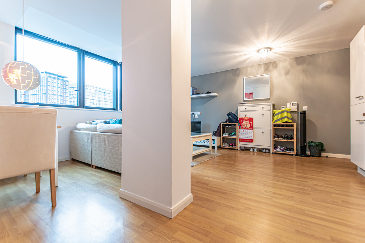 1 bedroom Apartment Sold