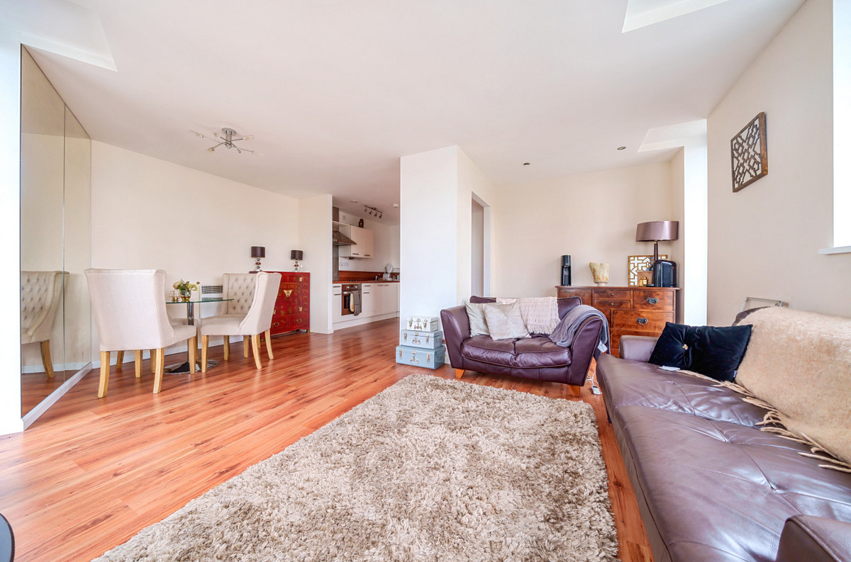 2 bedroom Detached House Sold