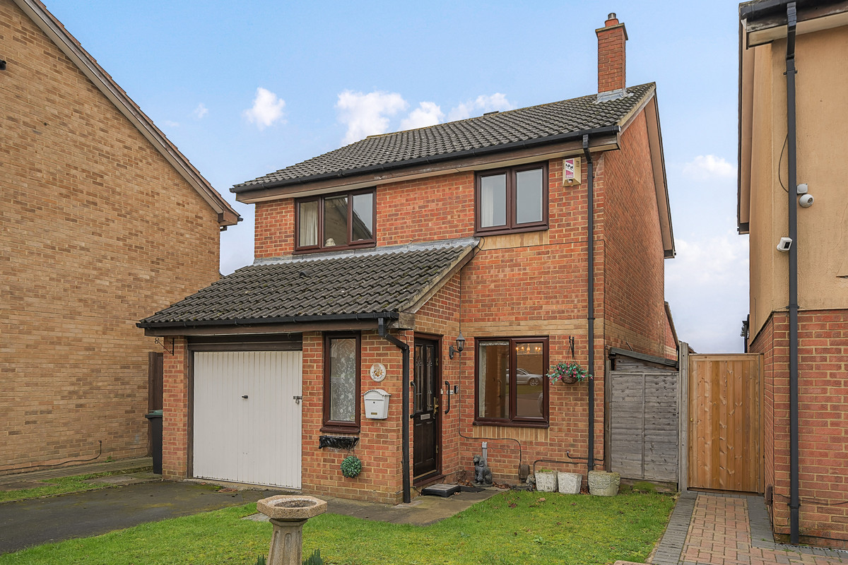 3 bedroom Detached House Sold