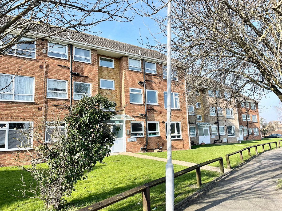 2 bedroom Apartment Sold