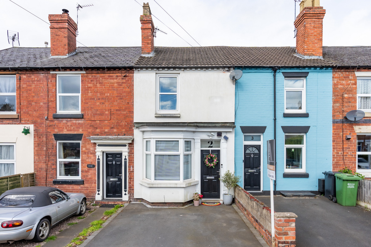 2 bedroom Terraced House Sold