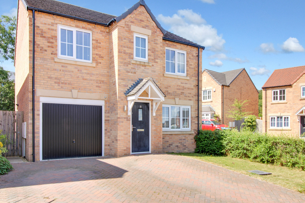4 bedroom  For Sale