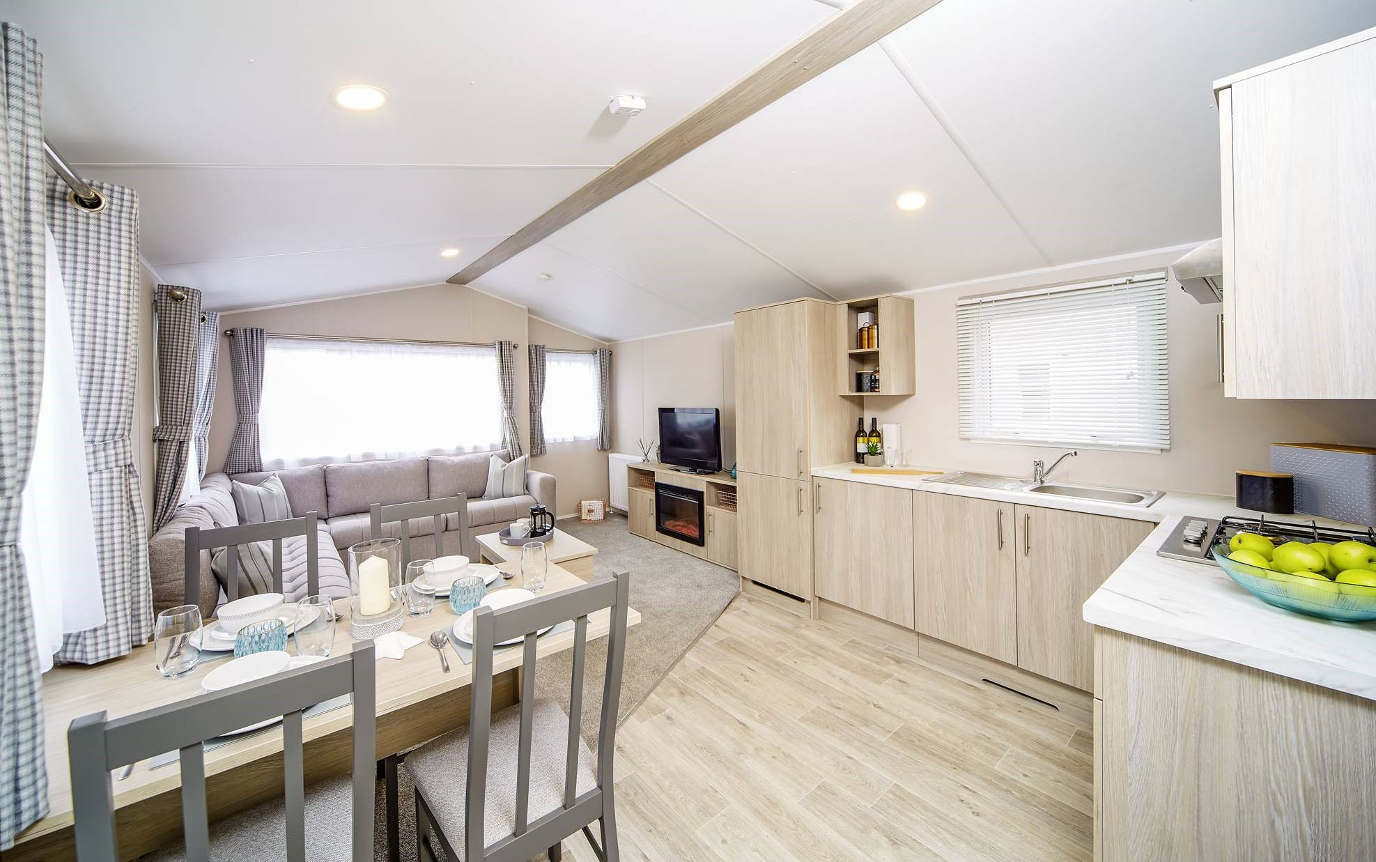 2 bedroom Detached House For Sale