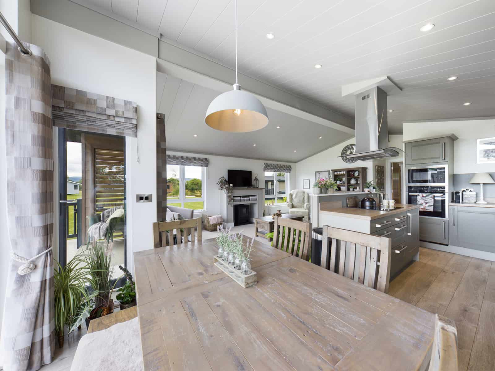 2 bedroom House (unspecified) Under Offer