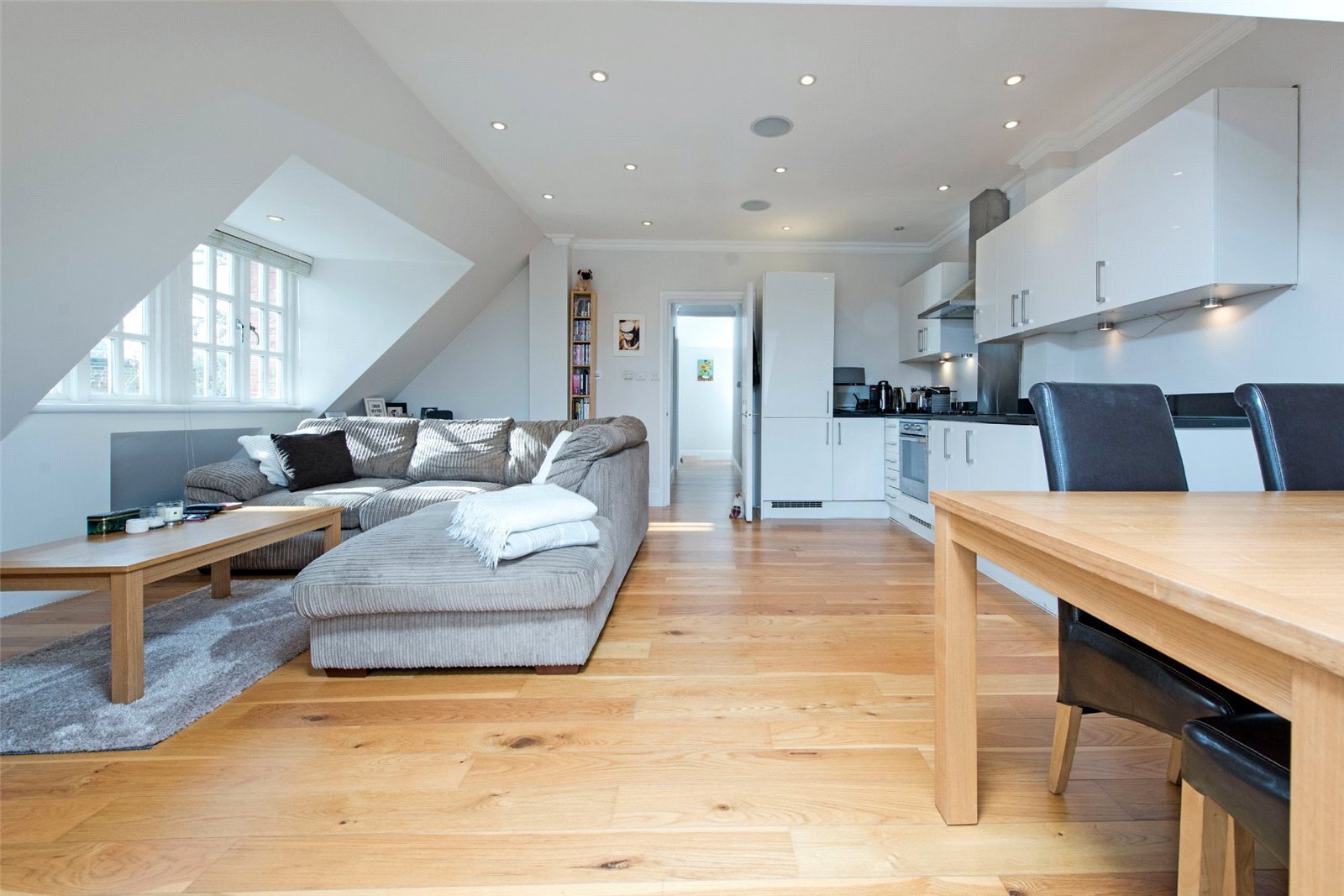 2 bedroom Flat Sold