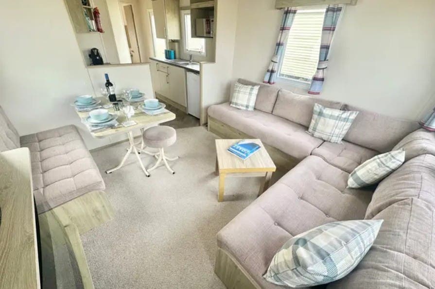 2 bedroom  For Sale