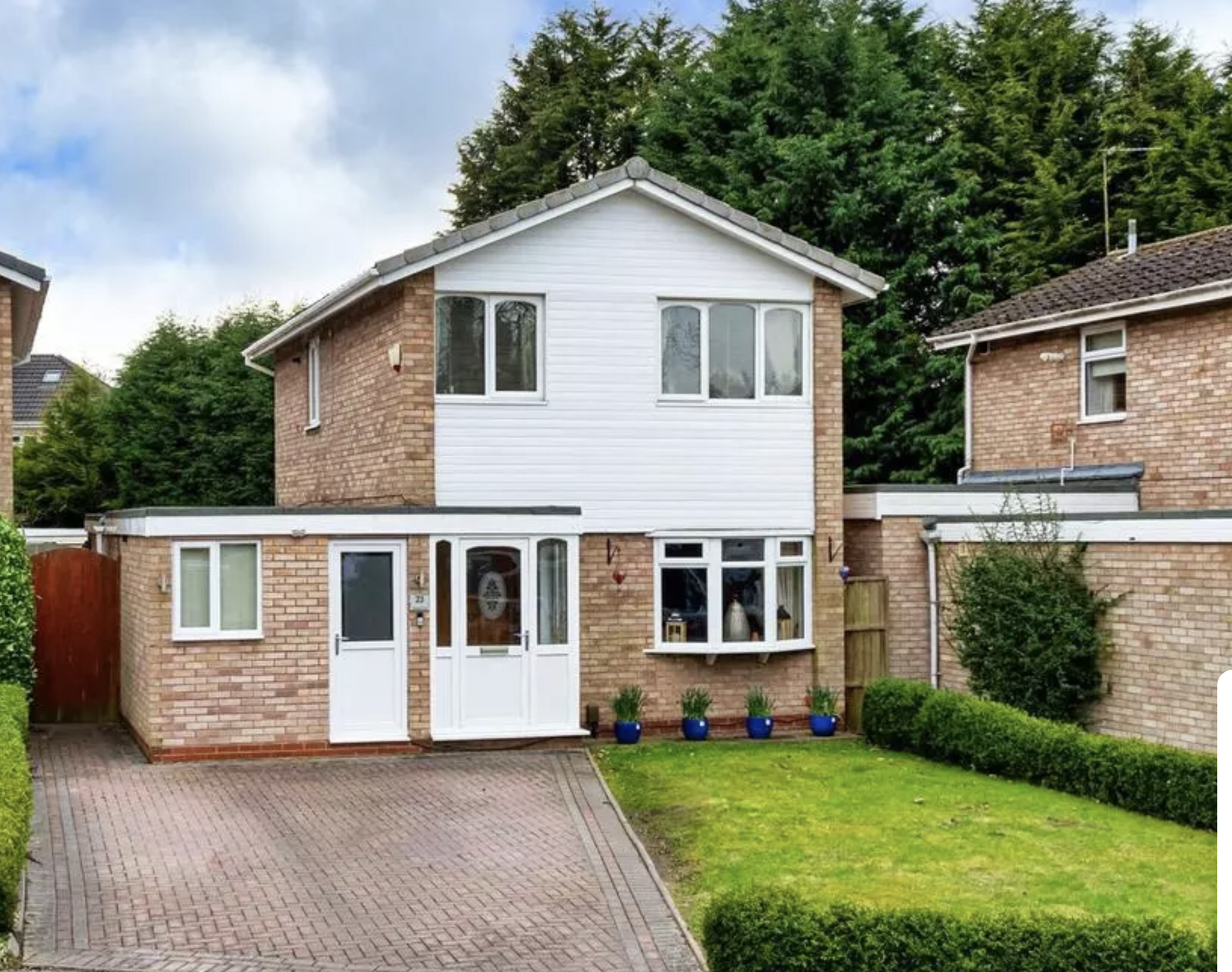 3 bedroom Detached For Sale