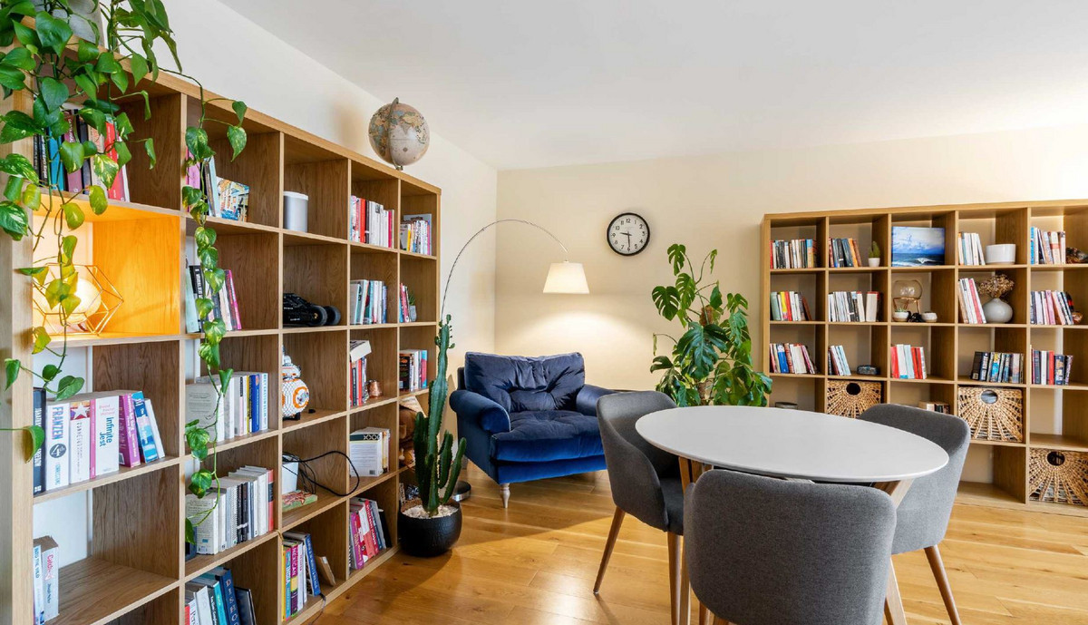 2 bedroom Apartment To Let