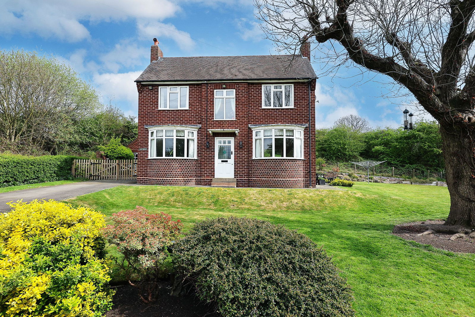 3 bedroom Detached SSTC