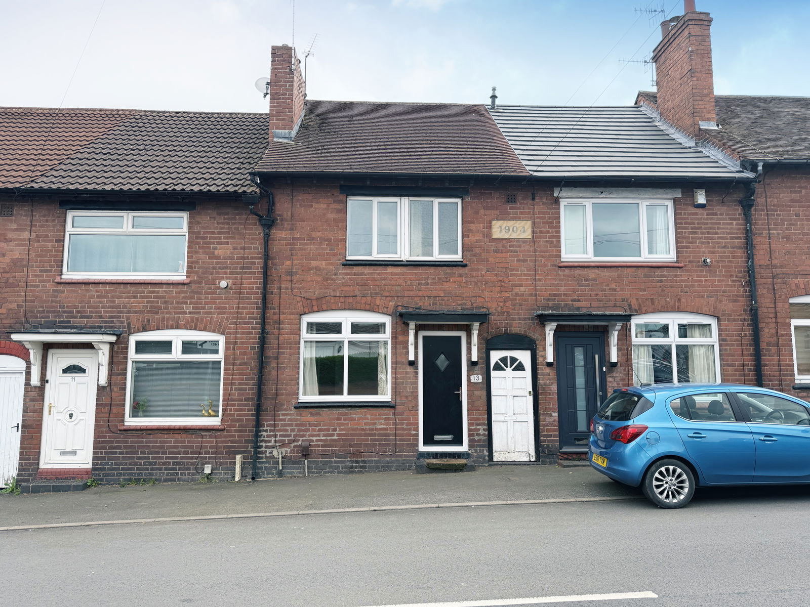 2 bedroom Terraced For Sale