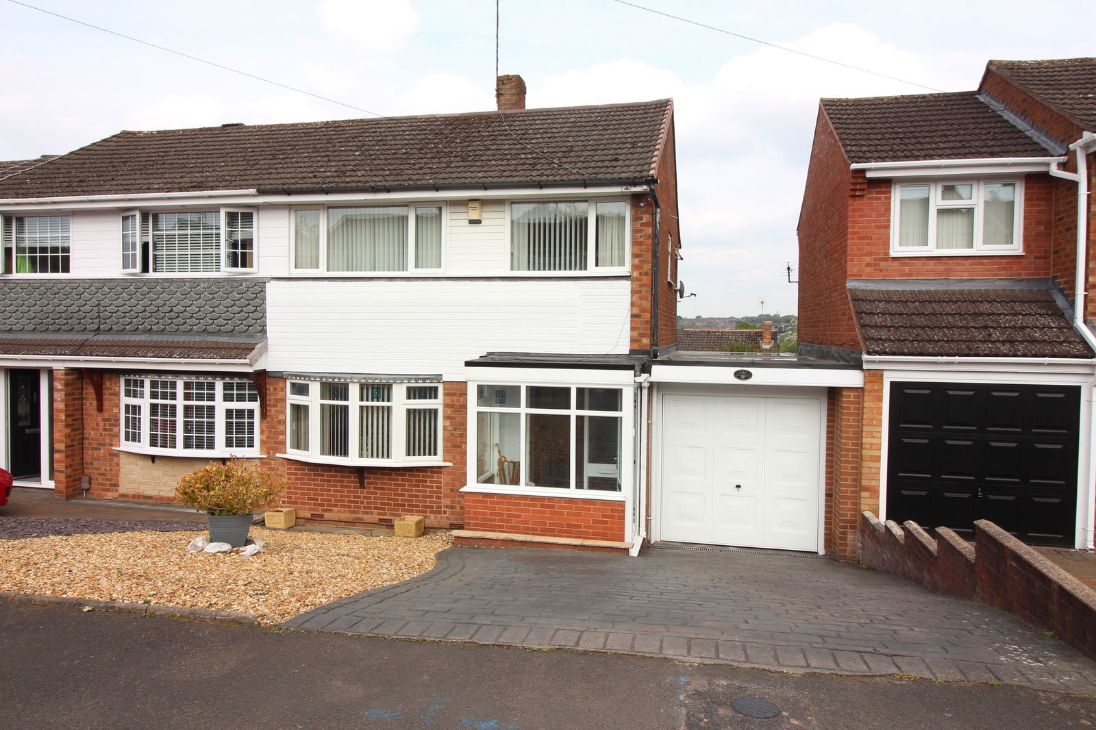 3 bedroom Semi-Detached SSTC