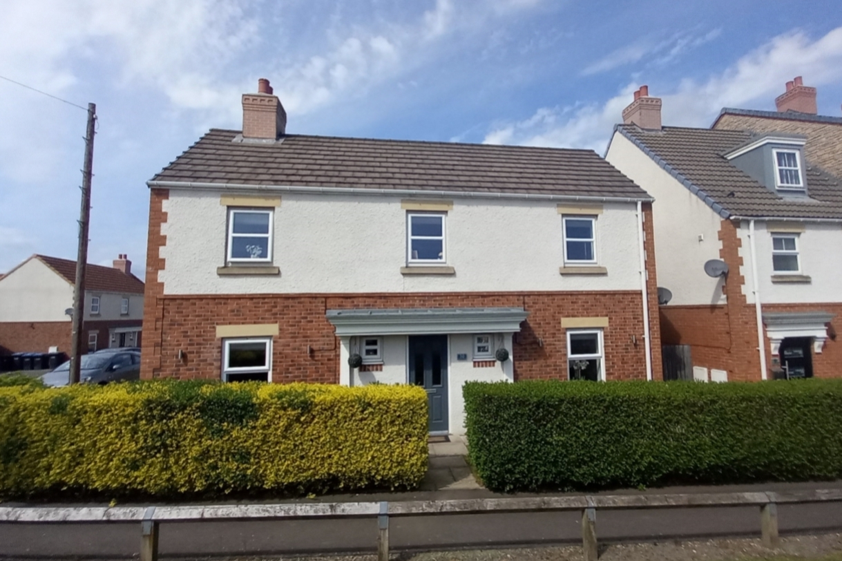 4 bedroom Detached For Sale