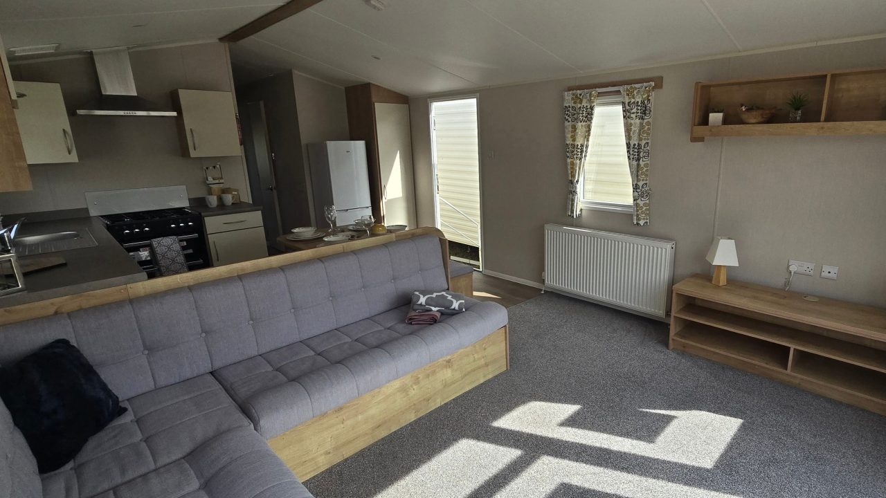 2 bedroom  For Sale