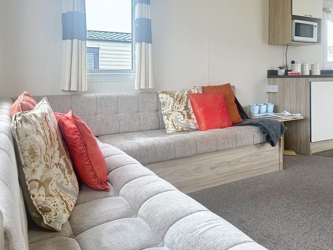 2 bedroom  For Sale