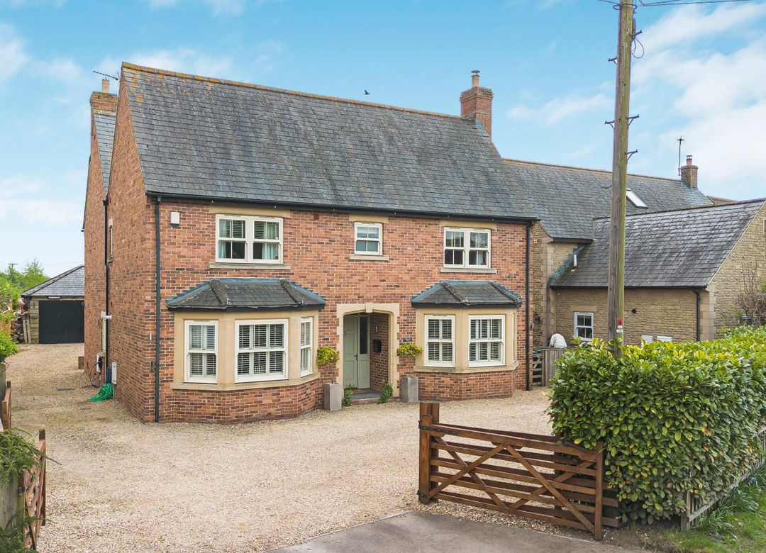 7 bedroom Detached house Sold