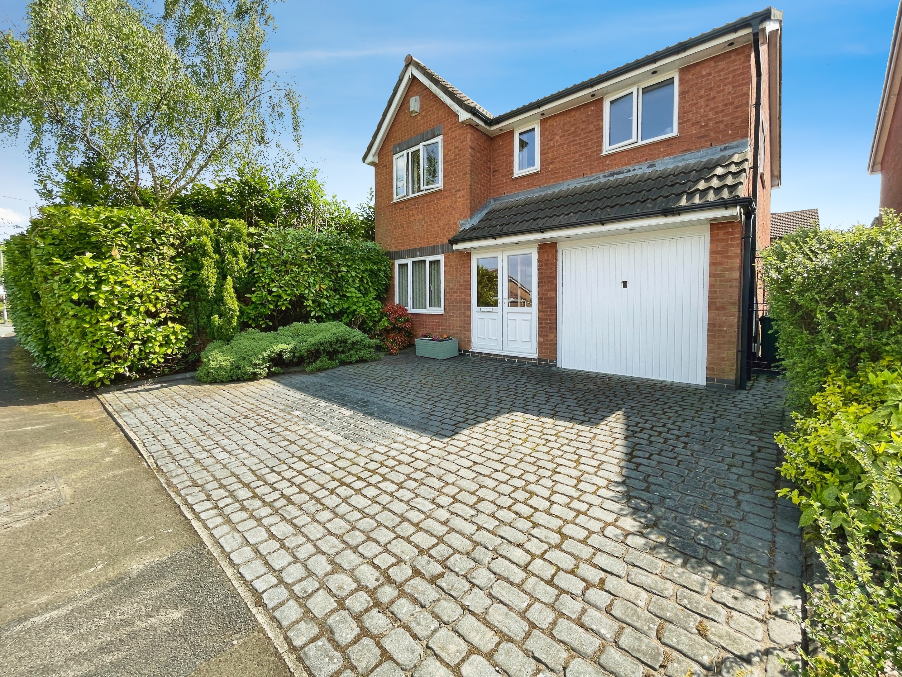 4 bedroom House (unspecified) SSTC