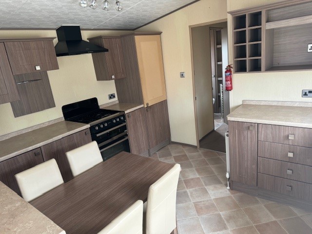 2 bedroom Static Home For Sale