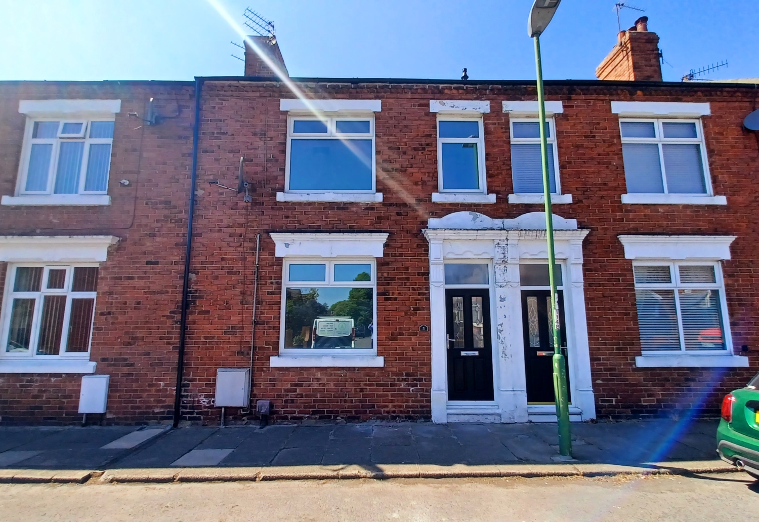 3 bedroom Terraced House To Let