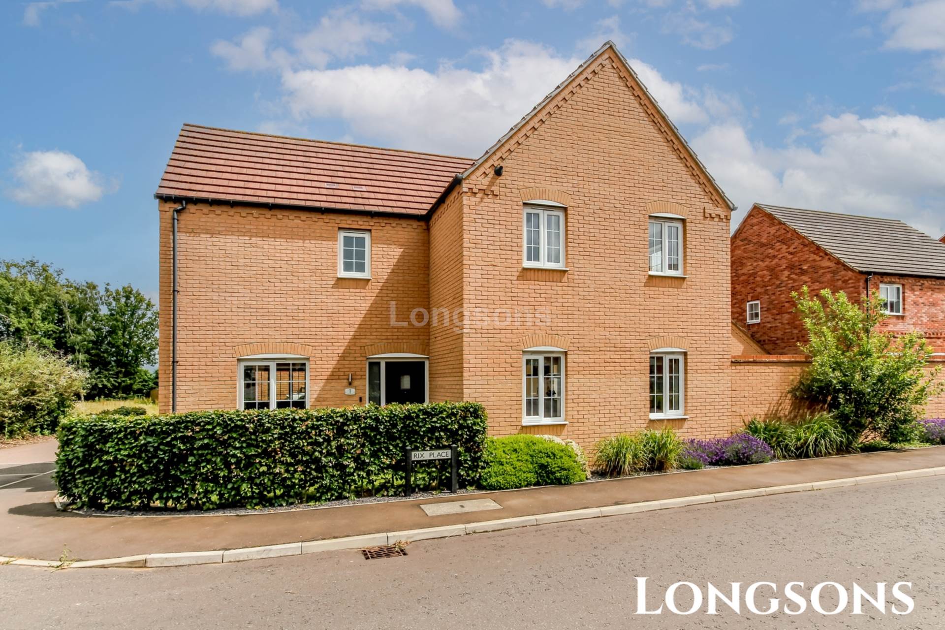 4 bedroom Detached SSTC