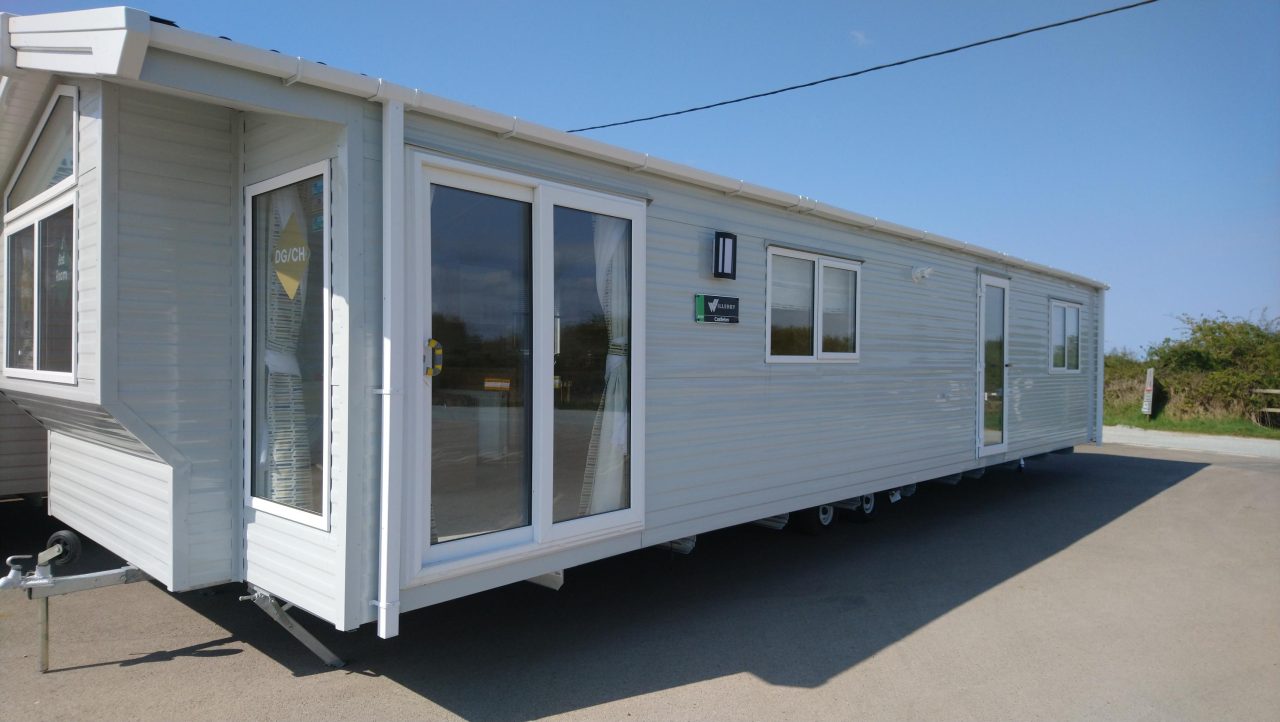 2 bedroom  For Sale