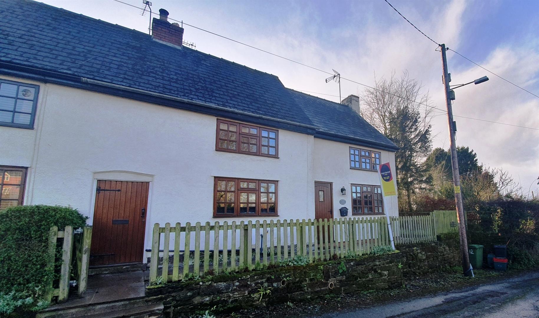 3 bedroom Semi-Detached To Let