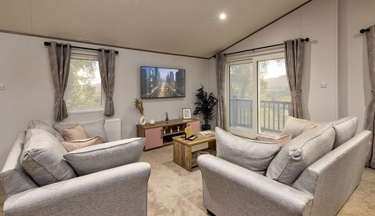 2 bedroom  For Sale